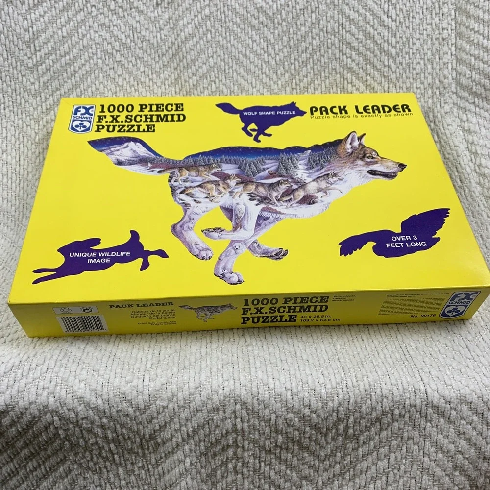 Sealed FX Schmid Pack Leader 1000 Piece Wolf Shape Puzzle 3 Foot Long New Sealed